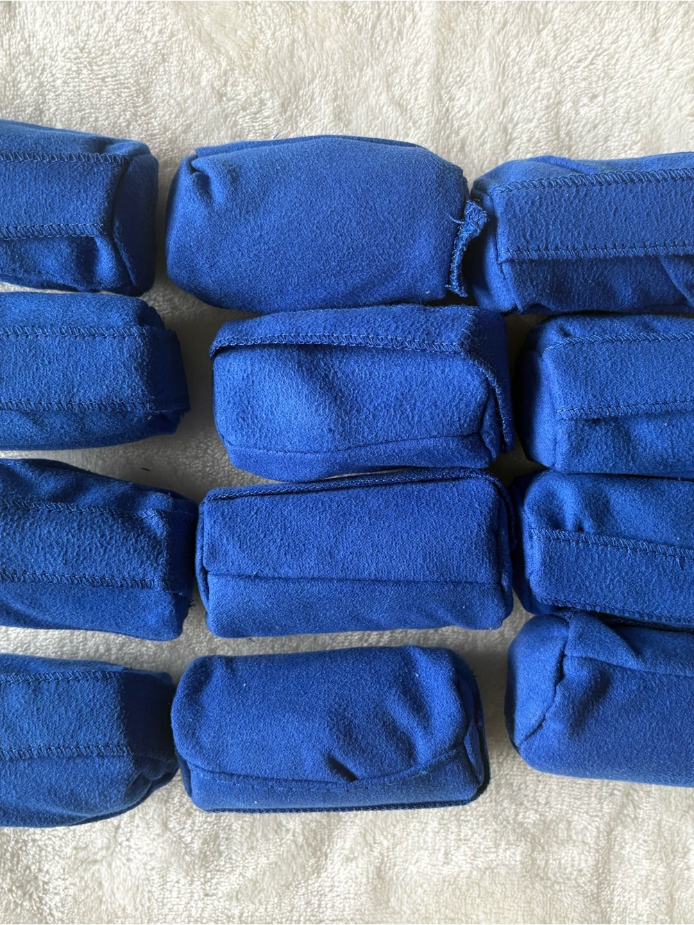 The Sleep Styler Soft Rollers Set | 12 Mini 3 in + 8 Large 6 in Heatless Curlers - Picture 5 of 8